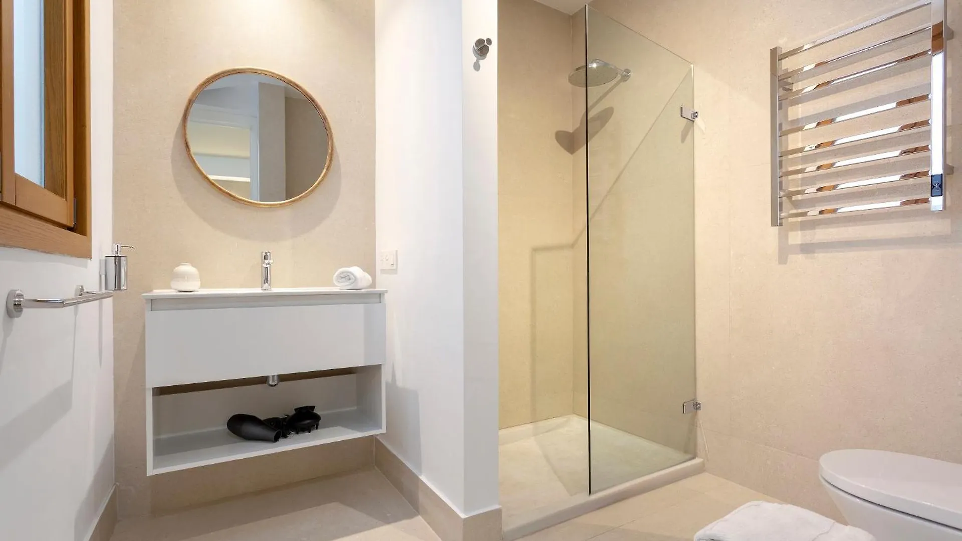 Apartment Genteel Home Tomas De Ibarra 15 Sevilla